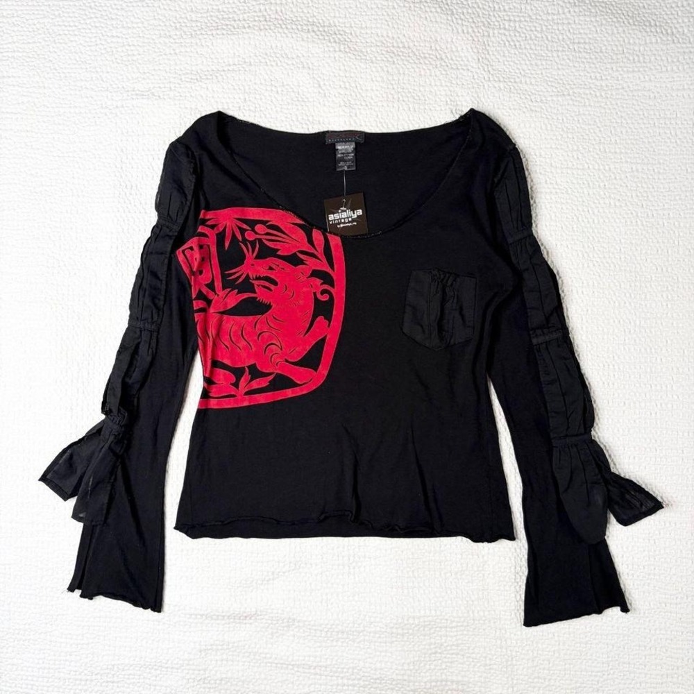 Custo Barcelona dragon graphic boat neck long sleeve